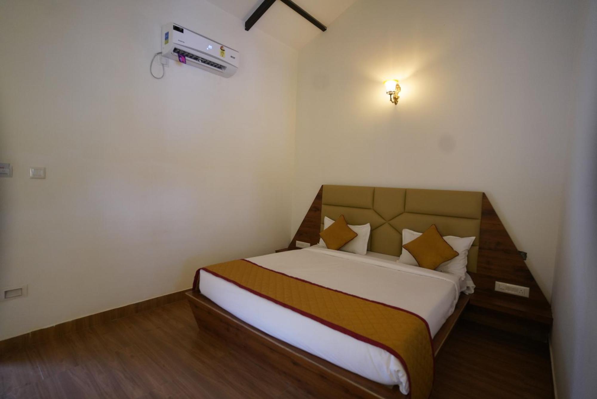 Q Mango Resort Ramanagara Exterior foto